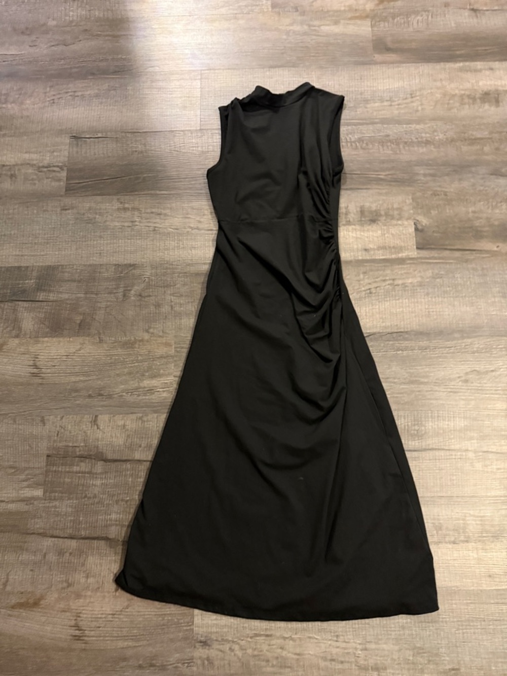 Sleeveless Black Side-Ruched Maxi Dress - Maternity